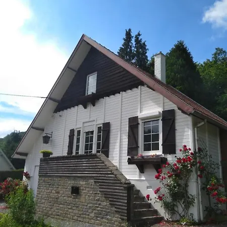 A L'orée Du Bois Hébergement de vacances *